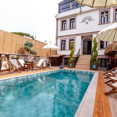 Parna Hotel Cunda Eksteriør bilde
