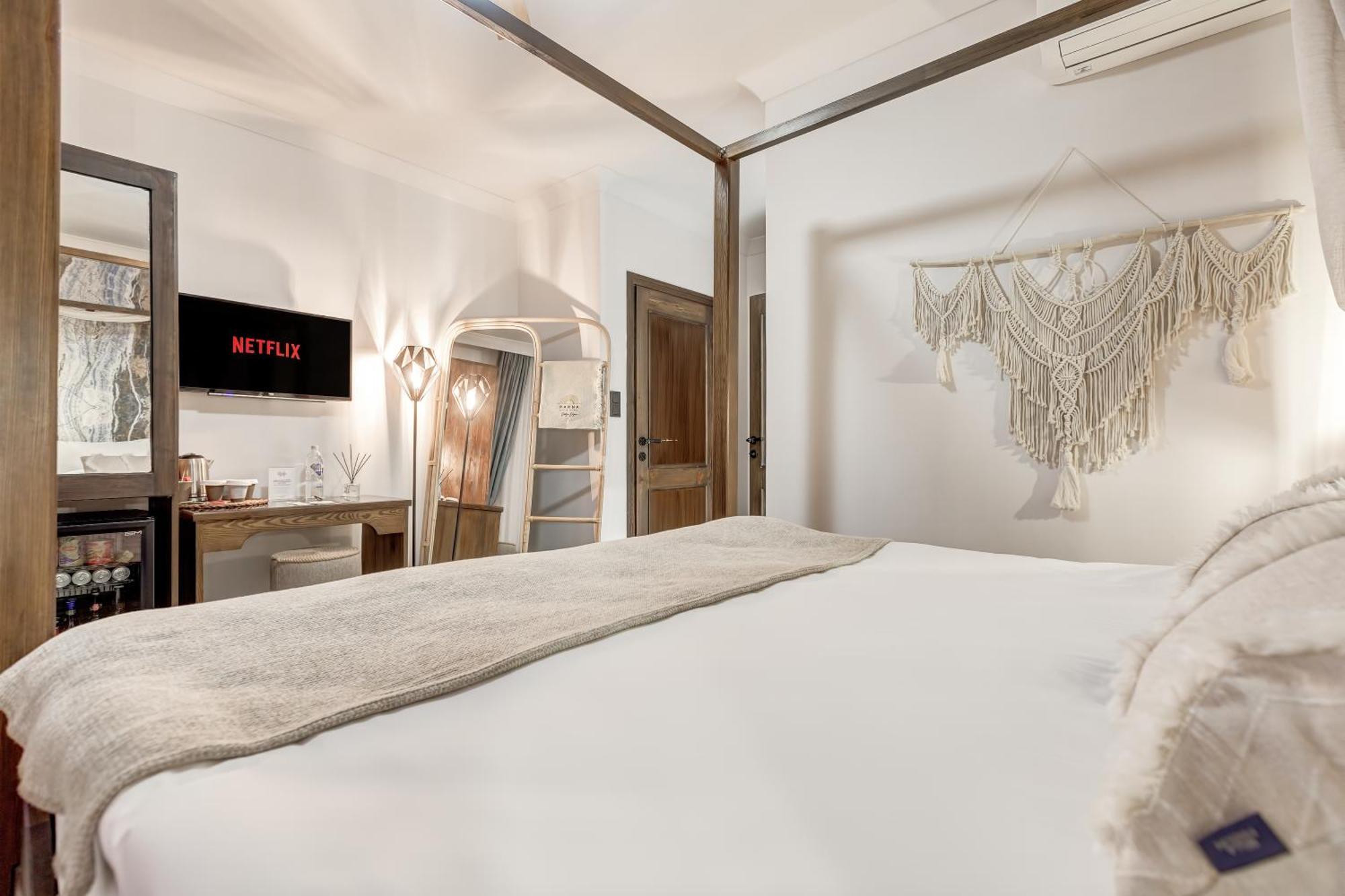 Parna Hotel Cunda Rom bilde