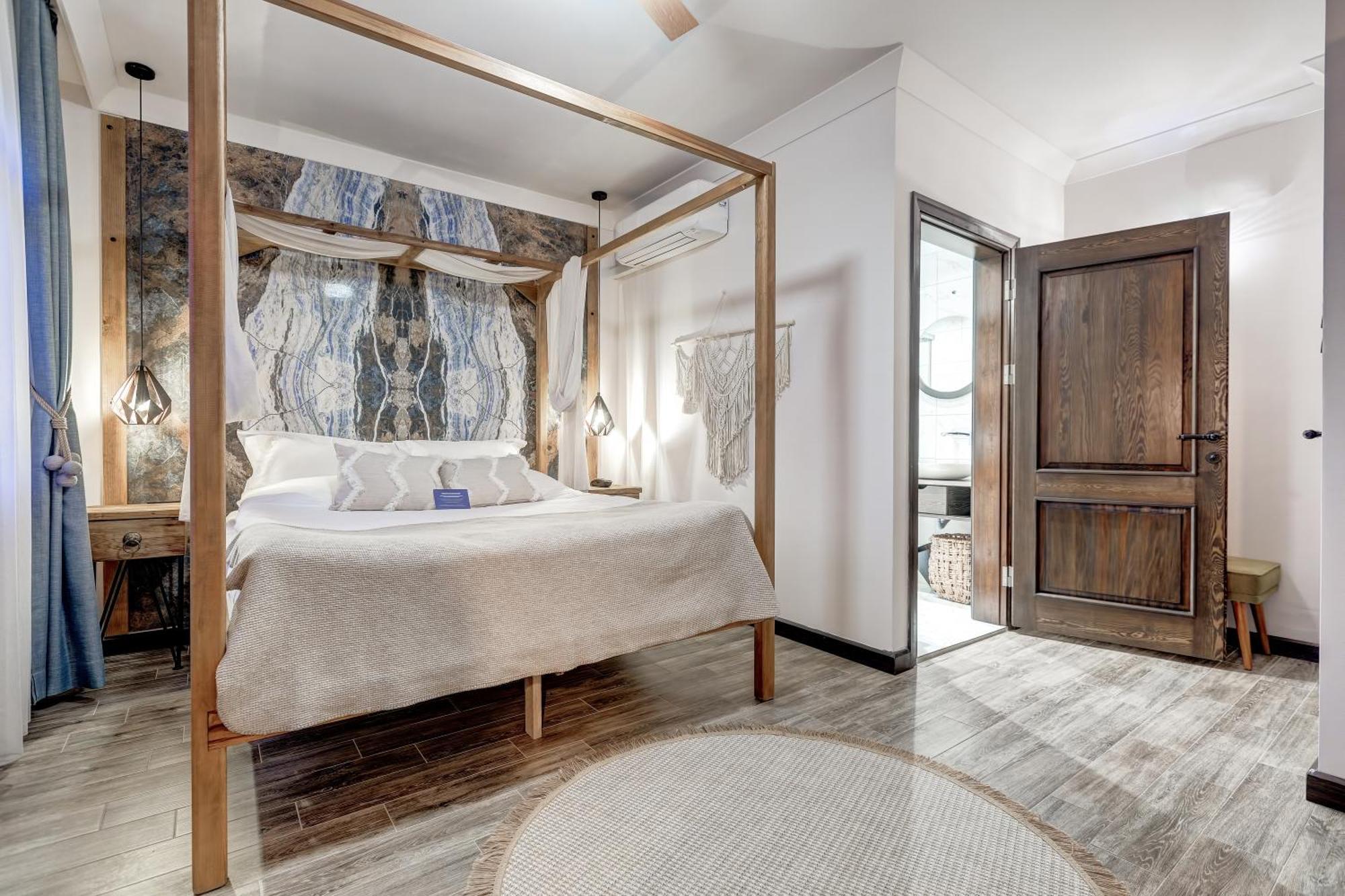 Parna Hotel Cunda Rom bilde